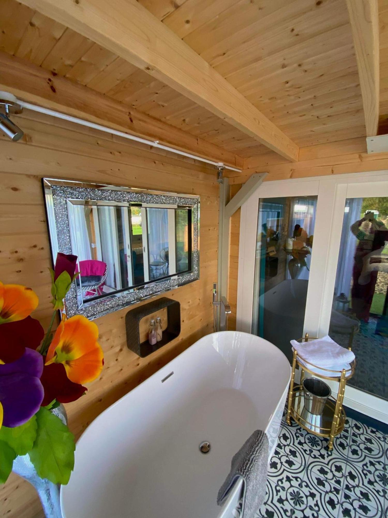Dunroamin Lodges Drymen Værelse billede